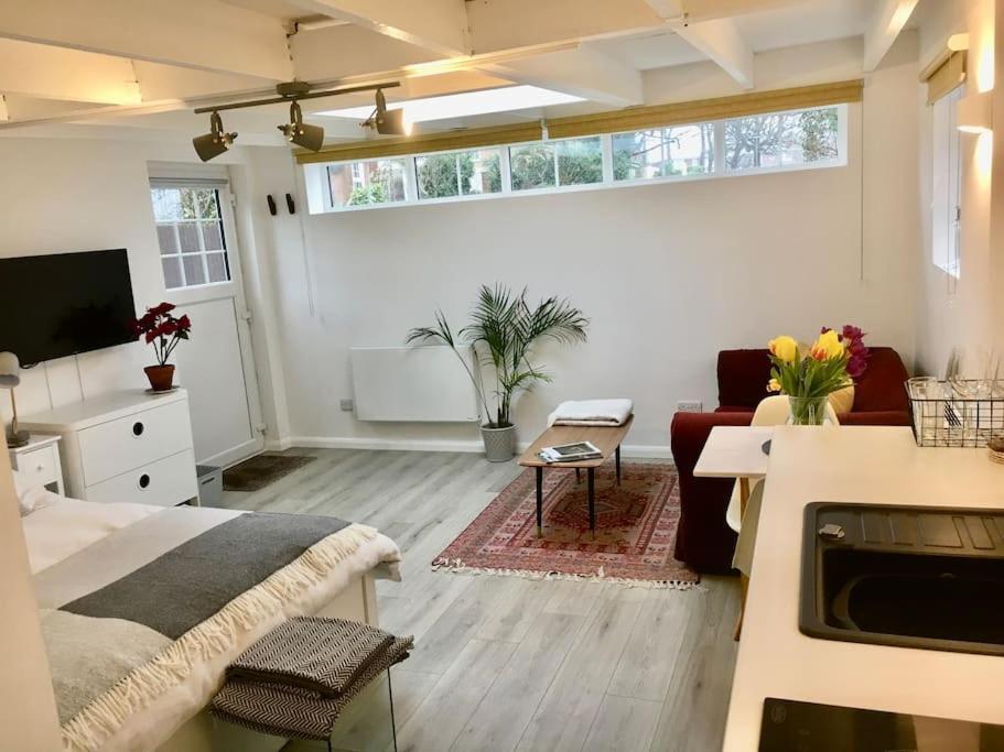 Brighton Boutique Garden Studio With Free Parking Zewnętrze zdjęcie